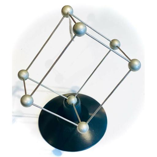 Molecule 3.jpg