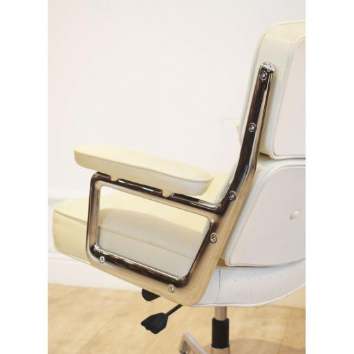 Eames white office Chair 4.jpg