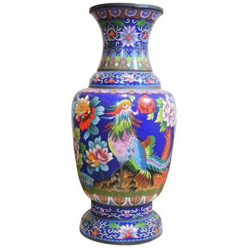Vase Chinese.jpg