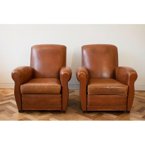 Pair leather Armchairs 3.jpg