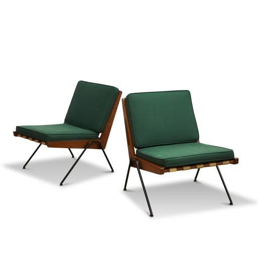 Pair of Chevron Chairs by Robin Day for Hille, 1950s